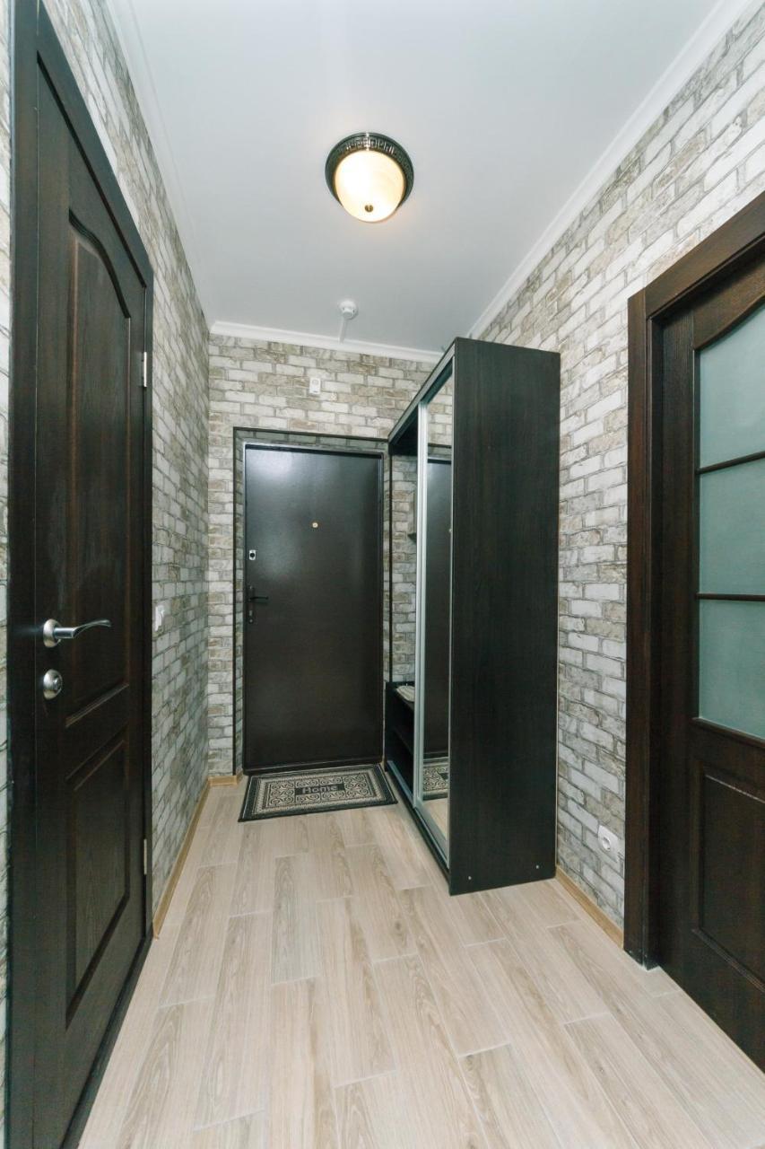 Poznyaky Apartments Patriotika Kiev Eksteriør bilde